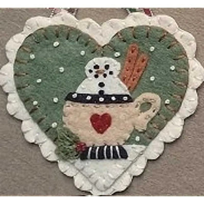 Pre-Cut Wool Blend Felt Holiday Hearts Ornament Kit